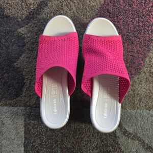 Life Stride Women's Pink Slide Sandals